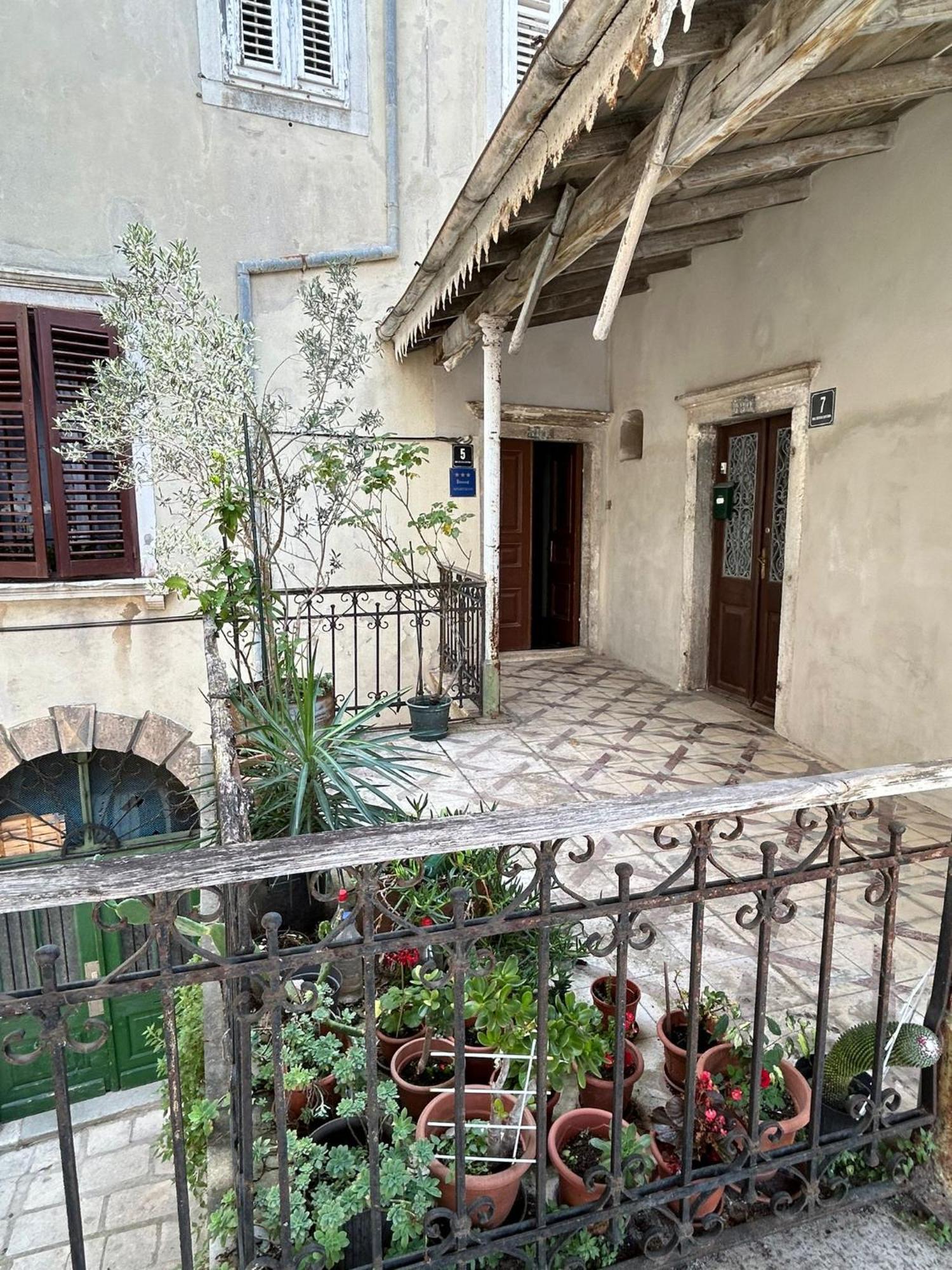 קרס Apartman Lavanda מראה חיצוני תמונה